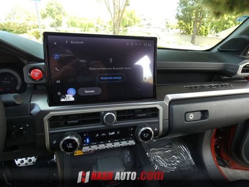 Used 2025 Toyota Tacoma TRD Sport w/ TRD Sport Premium Package AWD/4WD image 59