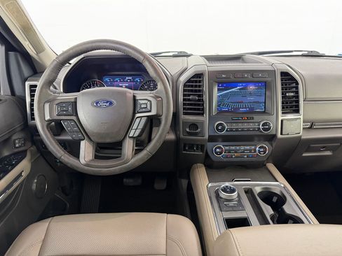 Used 2020 Ford Expedition XLT w/ Equipment Group 202A image 32