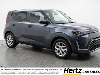 Used 2025 Kia Soul LX w/ LX Technology Package