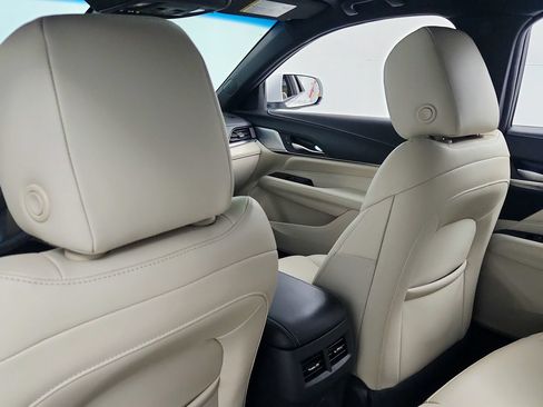 Used 2024 Cadillac CT4 Luxury w/ Sun And Sound Package AWD/4WD image 25