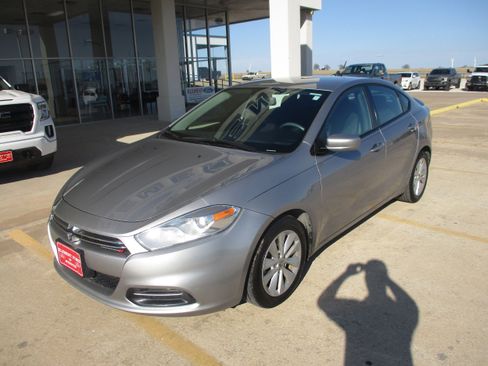 Used 2014 Dodge Dart Aero image 2