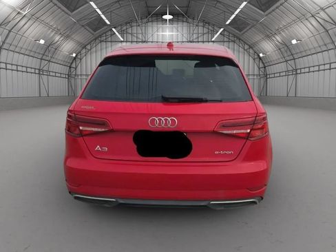 Used 2017 Audi A3 e-tron Premium FWD image 4