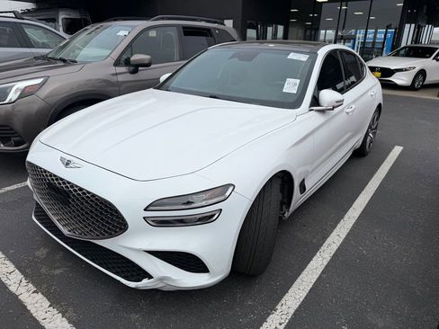 Used 2022 Genesis G70 2.0T w/ Prestige Package RWD image 1