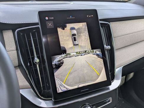 Used 2026 Volvo XC90 B6 Plus w/ Protection Package Premier image 19