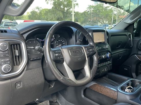 Used 2020 GMC Sierra 3500 Denali w/ Technology Package AWD/4WD image 12