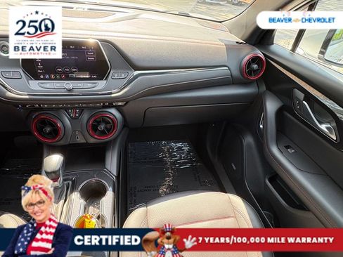 Used 2021 Chevrolet Blazer RS w/ Enhanced Convenience Package FWD image 17