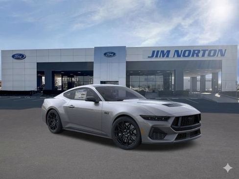 New 2026 Ford Mustang GT Premium w/ GT Performance Package RWD image 9