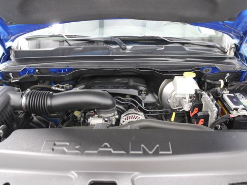 Used 2022 RAM 1500 Big Horn w/ Trailer Tow Group (B) AWD/4WD image 10
