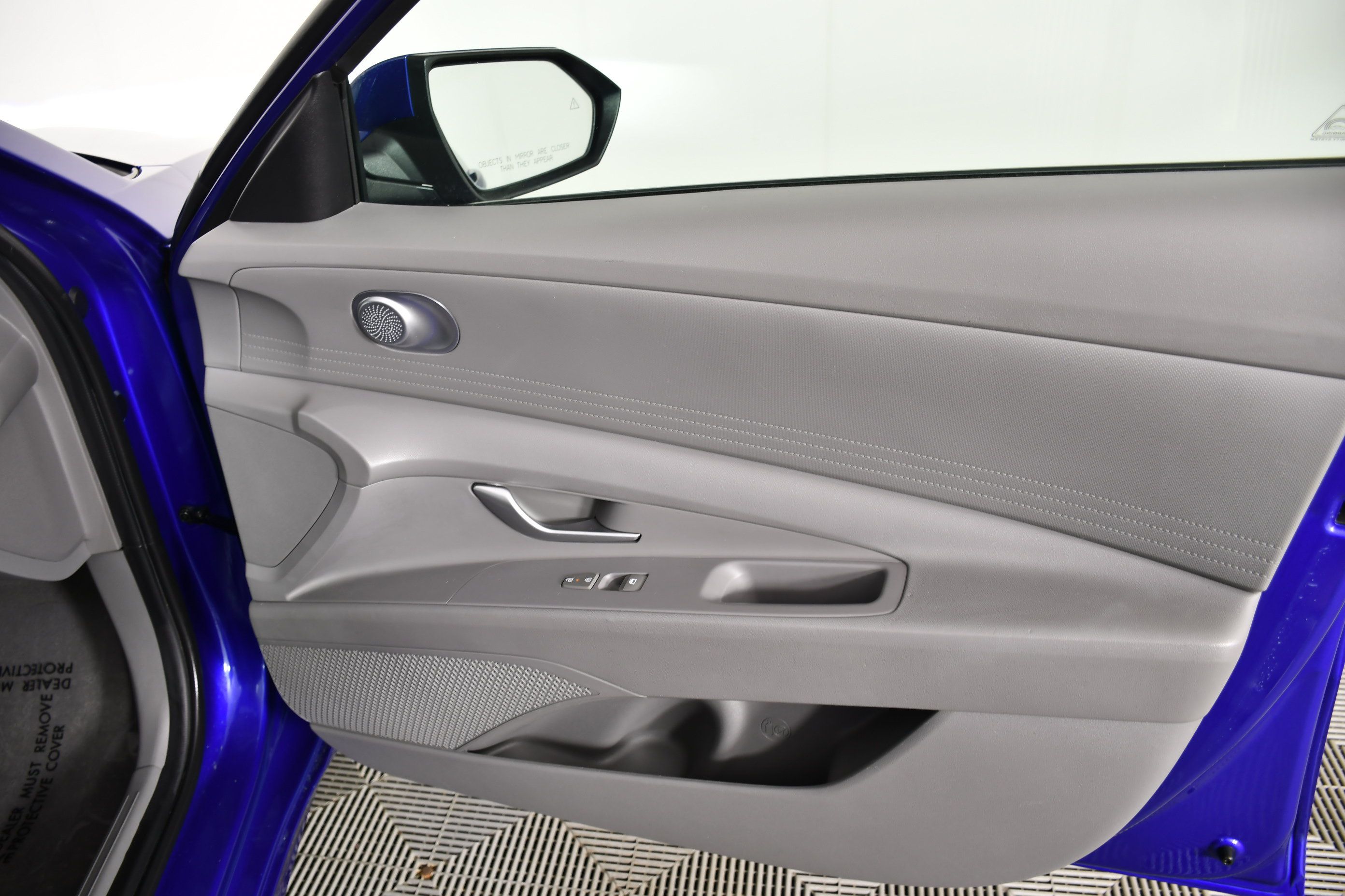 Used 2024 Hyundai Elantra SEL FWD image 40