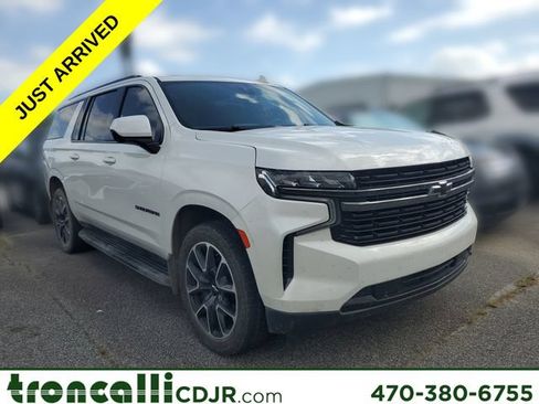 Used 2021 Chevrolet Suburban RST AWD/4WD image 1