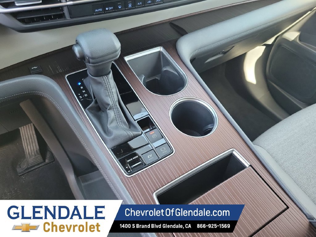 Used 2023 Toyota Sienna LE FWD image 18