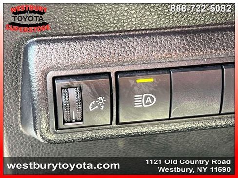 Used 2022 Toyota Corolla XSE w/ XSE Preferred Package image 23