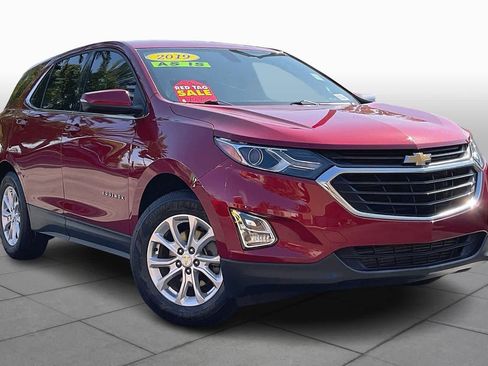Used 2019 Chevrolet Equinox LT image 3