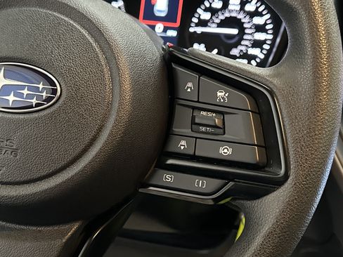 Used 2024 Subaru Crosstrek 2.0i AWD/4WD image 23
