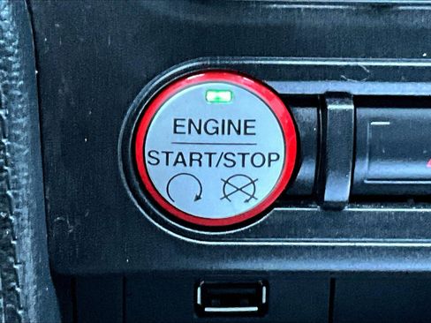 Used 2016 Ford Mustang GT image 22