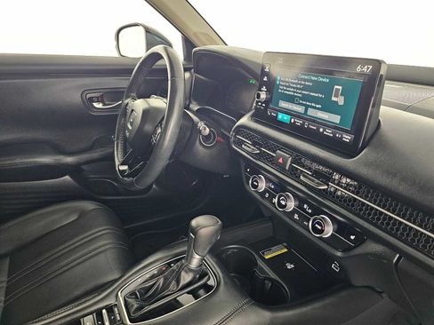 Used 2024 Honda HR-V EX-L image 11