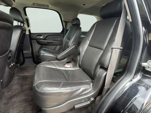 Used 2010 GMC Yukon Denali AWD/4WD image 17