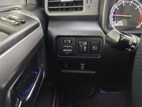 Used 2020 Toyota 4Runner Limited AWD/4WD image 42