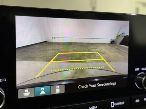 Used 2023 Honda Accord LX image 14