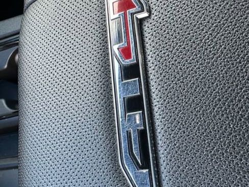 Used 2024 GMC Sierra 2500 AT4 w/ AT4 Premium Plus Package image 18