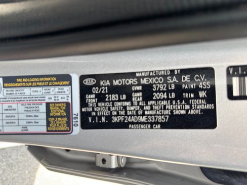 Used 2021 Kia Forte LXS FWD image 37