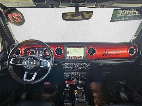 Used 2021 Jeep Wrangler Unlimited Rubicon AWD/4WD image 15