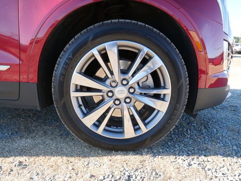 Used 2020 Cadillac XT5 Premium Luxury image 10