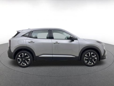 Used 2026 Nissan Kicks SV w/ Cold Weather Package AWD/4WD image 10