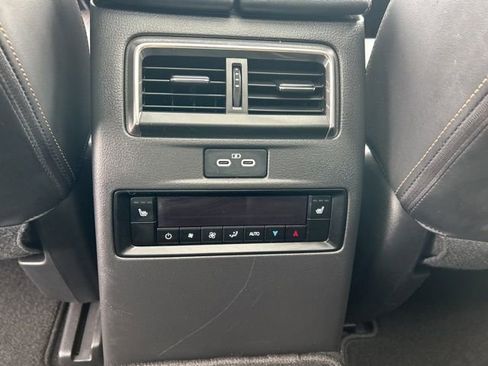 Used 2024 MAZDA CX-90 Plug-In Hybrid w/ Premium Plus image 31