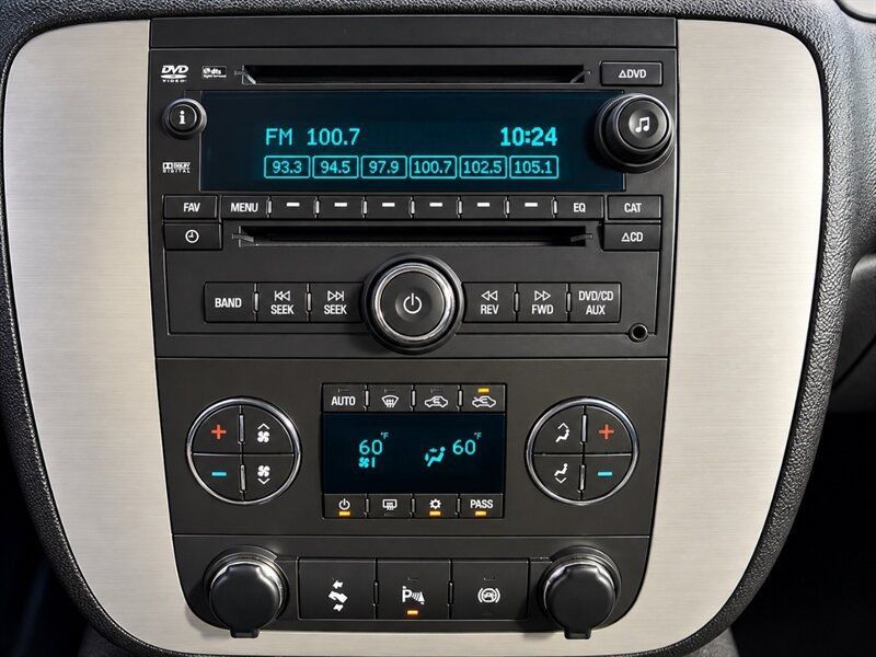 Used 2013 Chevrolet Silverado 3500 LTZ w/ LTZ Plus Package AWD/4WD image 22