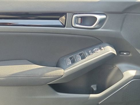 Certified 2024 Honda Civic EX image 18