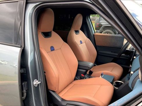 Certified 2025 MINI Cooper Countryman SE w/ Comfort Package Max AWD/4WD image 8