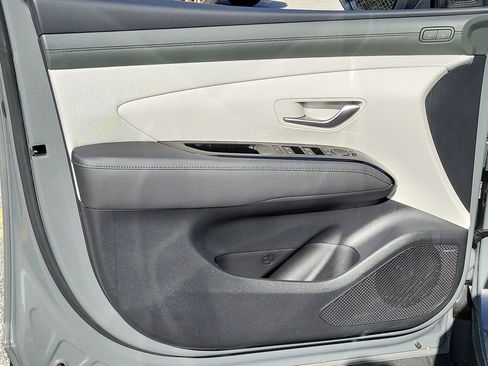 New 2026 Hyundai Tucson Limited image 23