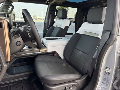 New 2025 GMC Hummer EV 3X w/ Extreme Off-Road Package image 19