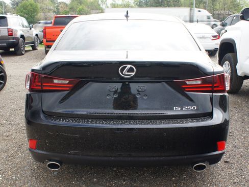Used 2015 Lexus IS 250 w/ Navigation System Package image 5