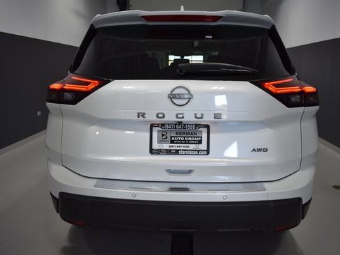 New 2026 Nissan Rogue SV image 9