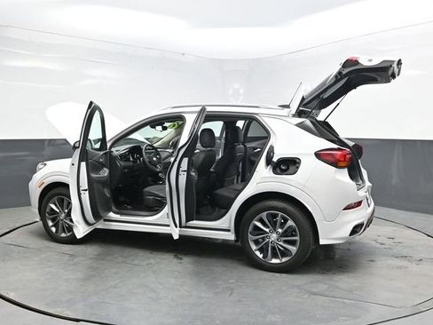 Used 2022 Buick Encore GX Preferred w/ Sport Touring Package FWD image 34