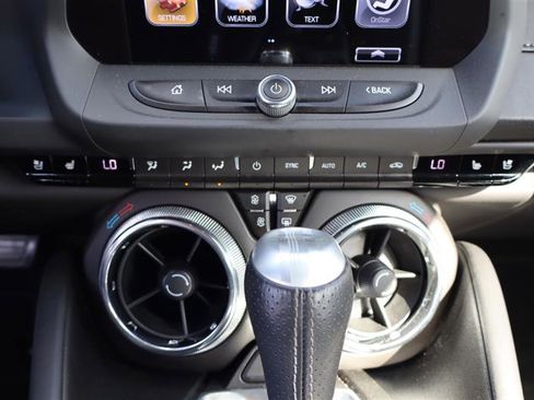 Used 2017 Chevrolet Camaro SS image 20