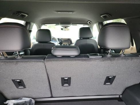 New 2027 Chevrolet Equinox ACTIV w/ Safety and Technology Package AWD/4WD image 11