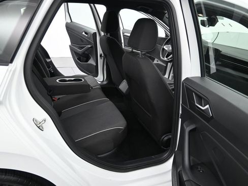 Used 2025 Volkswagen Jetta Sport FWD image 17