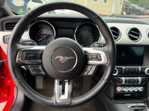 Used 2016 Ford Mustang GT Premium w/ Equipment Group 401A RWD image 18