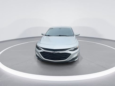 Used 2021 Chevrolet Malibu RS image 4