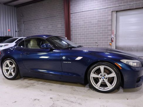 Used 2011 BMW Z4 sDrive30i image 37