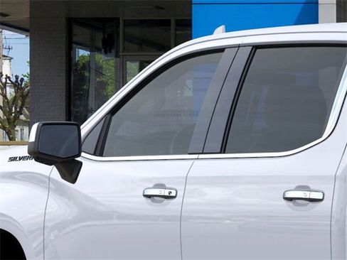 New 2026 Chevrolet Silverado 1500 LTZ w/ Technology Package AWD/4WD image 12