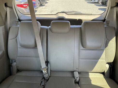 Used 2012 Honda Odyssey EX-L image 17