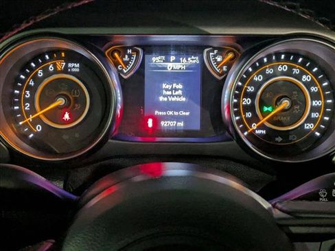 Used 2020 Jeep Wrangler Unlimited Sport S image 11