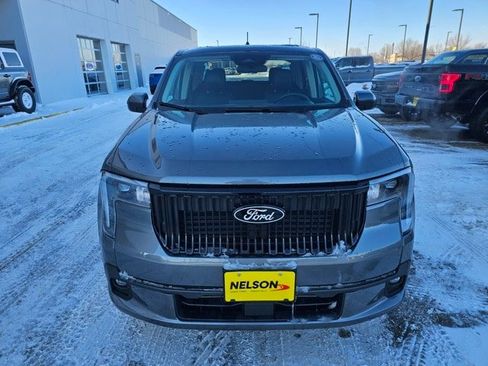 Used 2025 Ford Maverick Lobo image 3