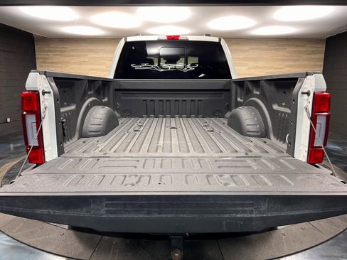 Used 2022 Ford F350 Limited image 28