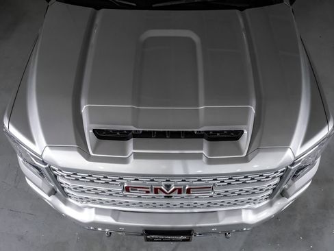 Used 2022 GMC Sierra 3500 Denali AWD/4WD image 39