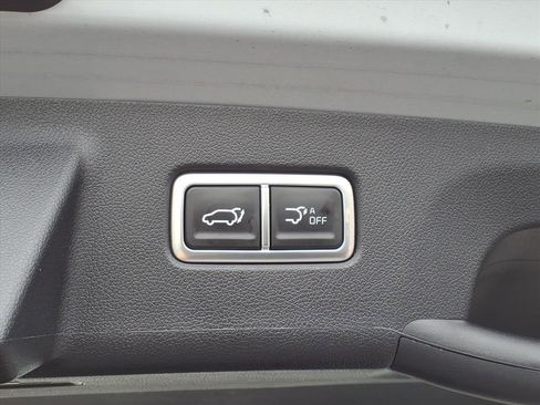 Used 2025 Kia Sorento EX w/ Panoramic Sunroof Package image 23